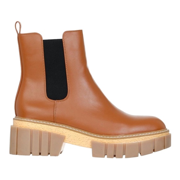 Madden Girl Pheobe Women's Platform Lug Sole Chelsea Boot LIKE NEW - Picture 10 of 16